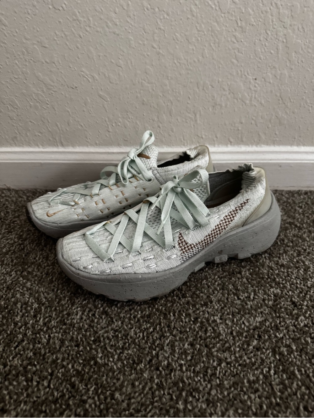 Nike Space Hippie 04 Sneakers Light Green - Men’s 8.5/ Women’s 10.5